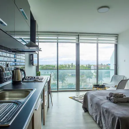 Standard Stylish Studio - Contactless Check-in&check Out