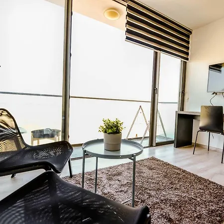 Standard Stylish Studio - Contactless Check-in&check Out